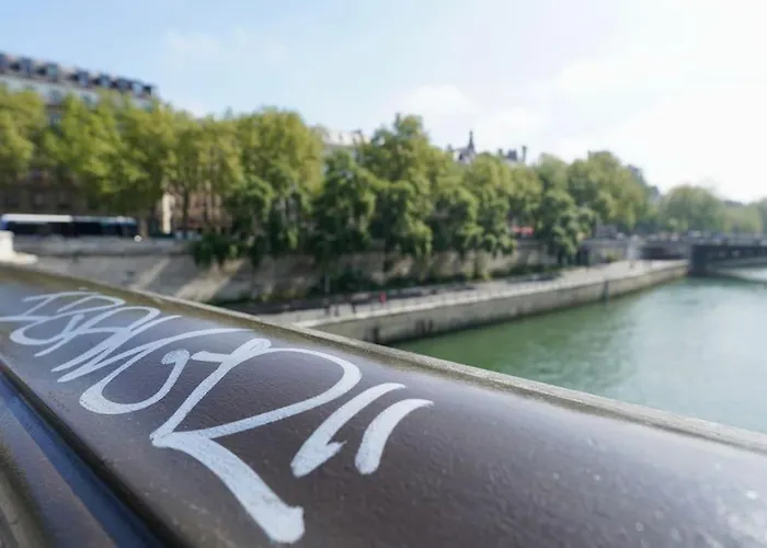 Lägenhet Sunny Notre Dame